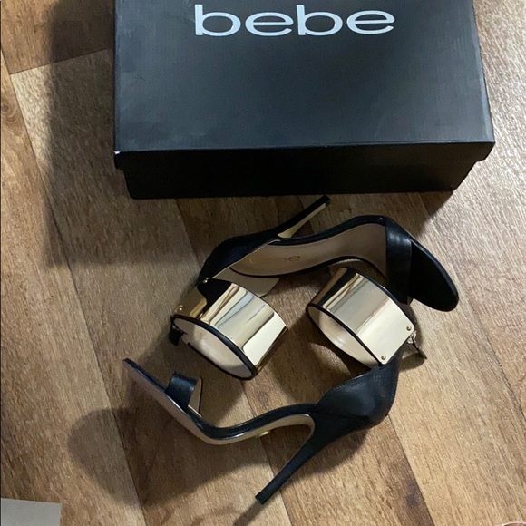 Jacqueline Bebe Gold Ankle Strap - Picture 2 of 4